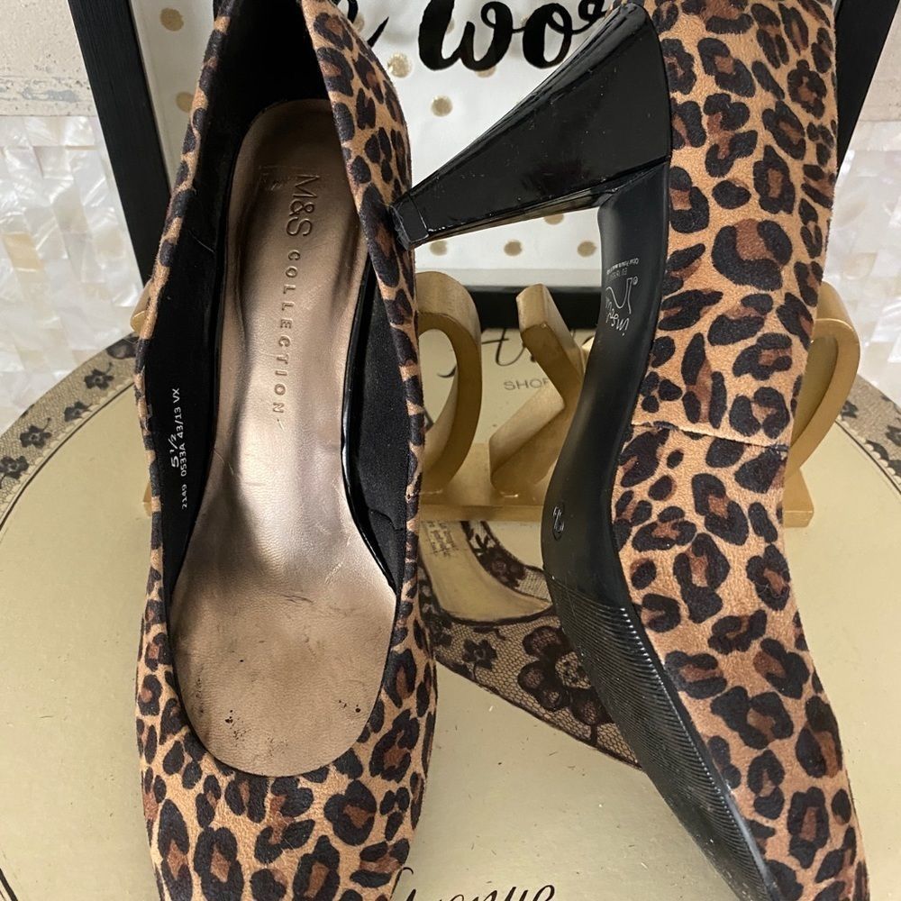 M&S Collection Leopard Pumps - Picture 3 of 6